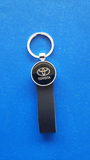 08 Toyota Logo Keychain | Toyota Logo Silver and Leather Keychain for Car and Bikes