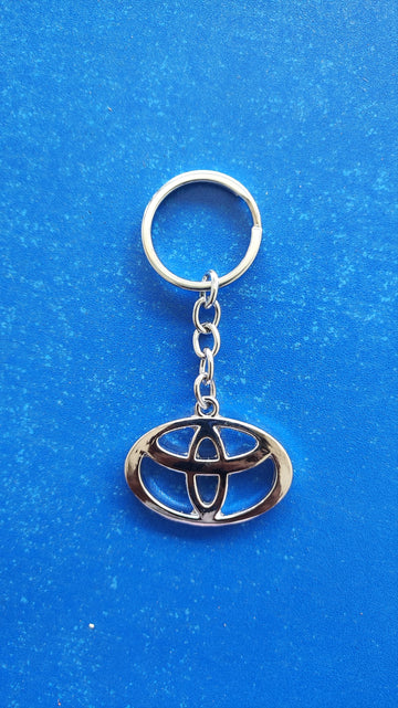 Toyota Logo Keychain 05 |Toyota Logo Silver Keychain for Car and Bikes