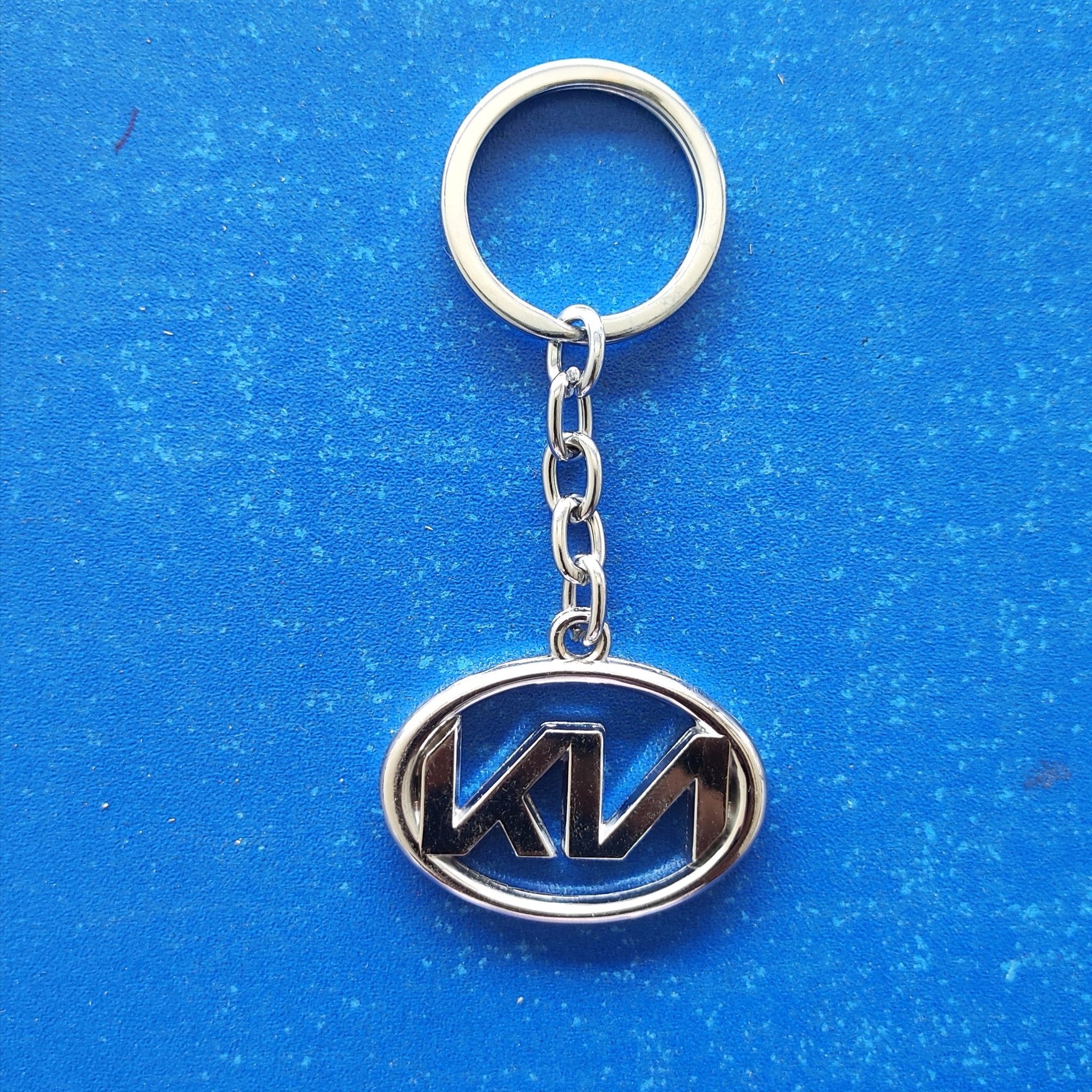 KIN Logo Keychain03 |KIN Logo Silver Keychain for Car and Bikes