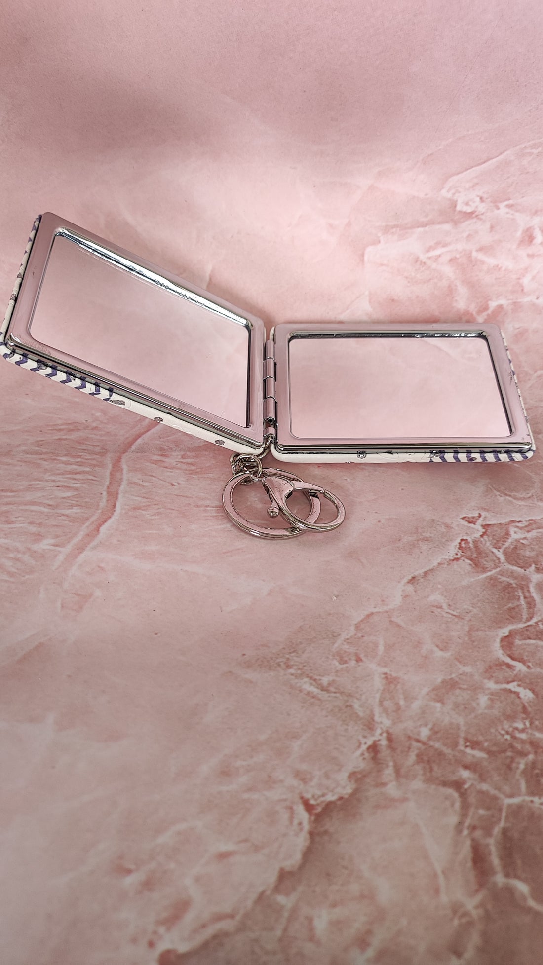 07 Makeup Mirror for Girls | Cosmetic Mirror for Women | Fancy Makeup Mirror for Ladies | Shop Now