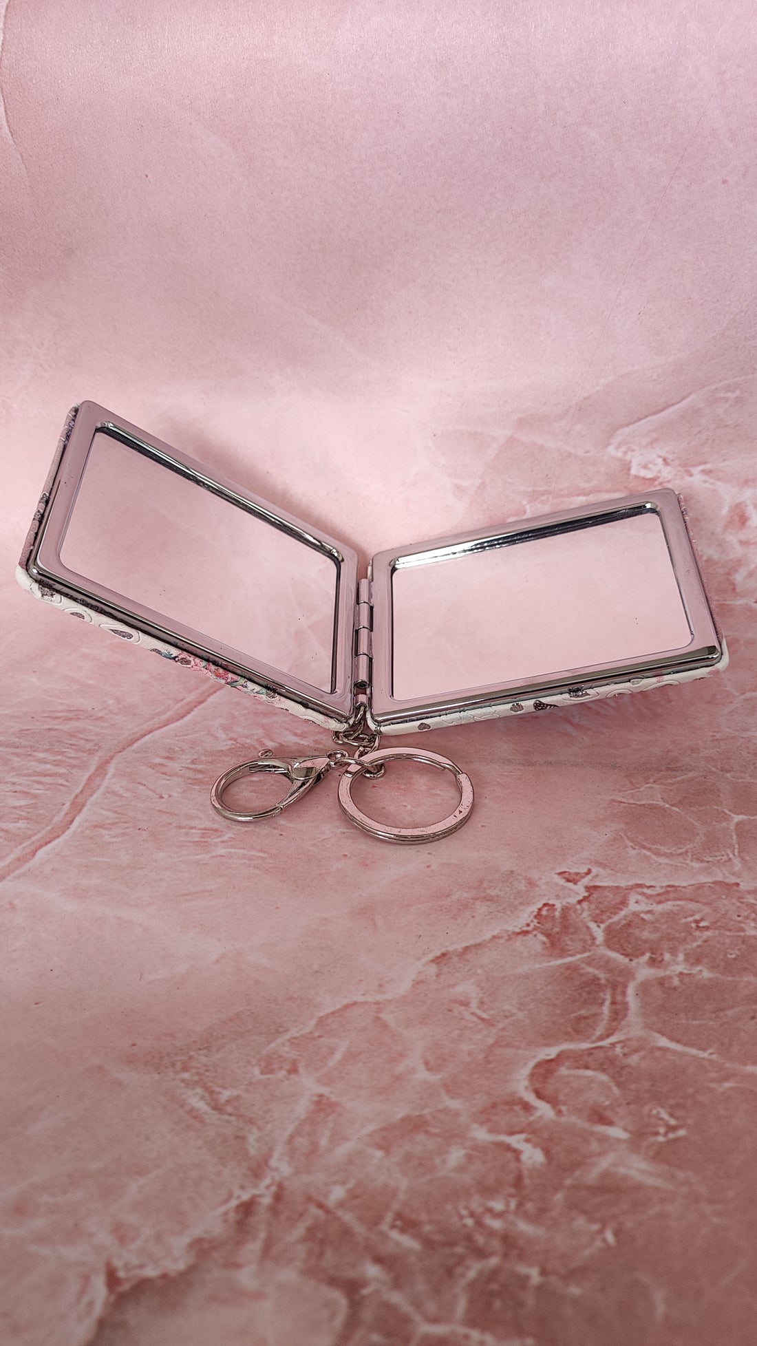 06 Makeup Mirror for Girls | Cosmetic Mirror for Women | Fancy Makeup Mirror for Ladies | Shop Now