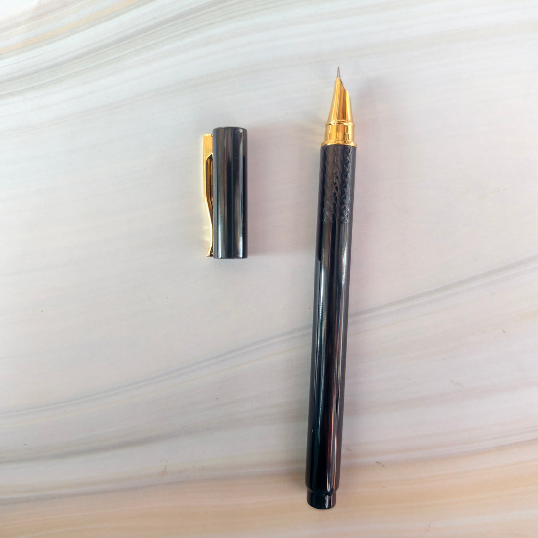 Students Hero Pen Nib Fountain Pen - Golden Clip | Best Pens for Gift | Best Pens for Students | Shop Now HKFP0011